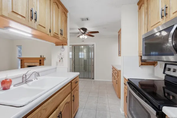 $140,000 | 1051 Country Club Drive, Unit M45, Seguin, TX 78155