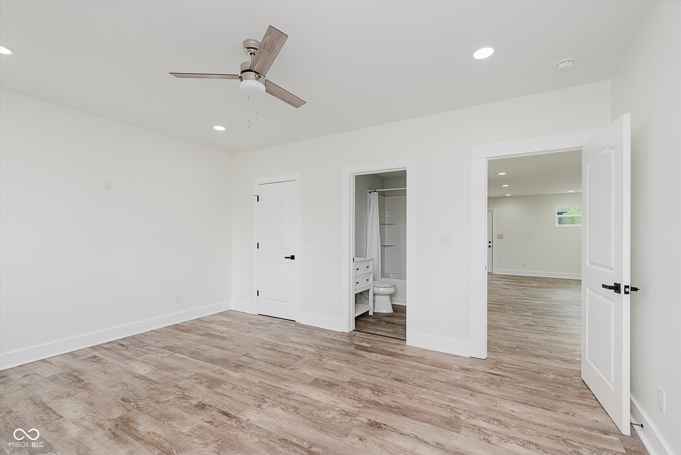 2302 South Pennsylvania Street Indianapolis, IN 46225 - Photo 23 of 41