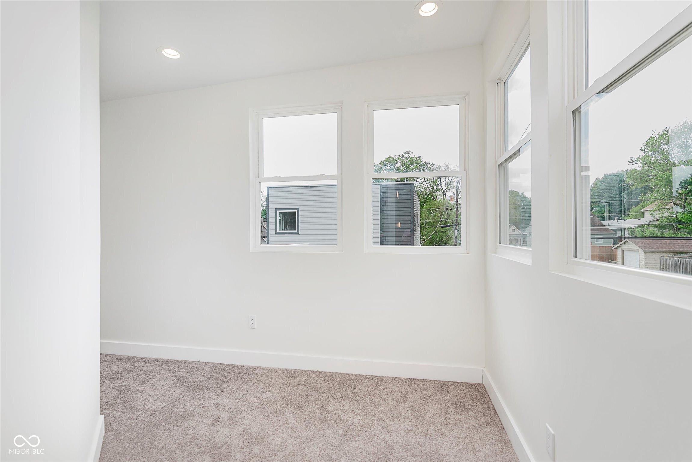 2302 South Pennsylvania Street Indianapolis, IN 46225 - Photo 25 of 41