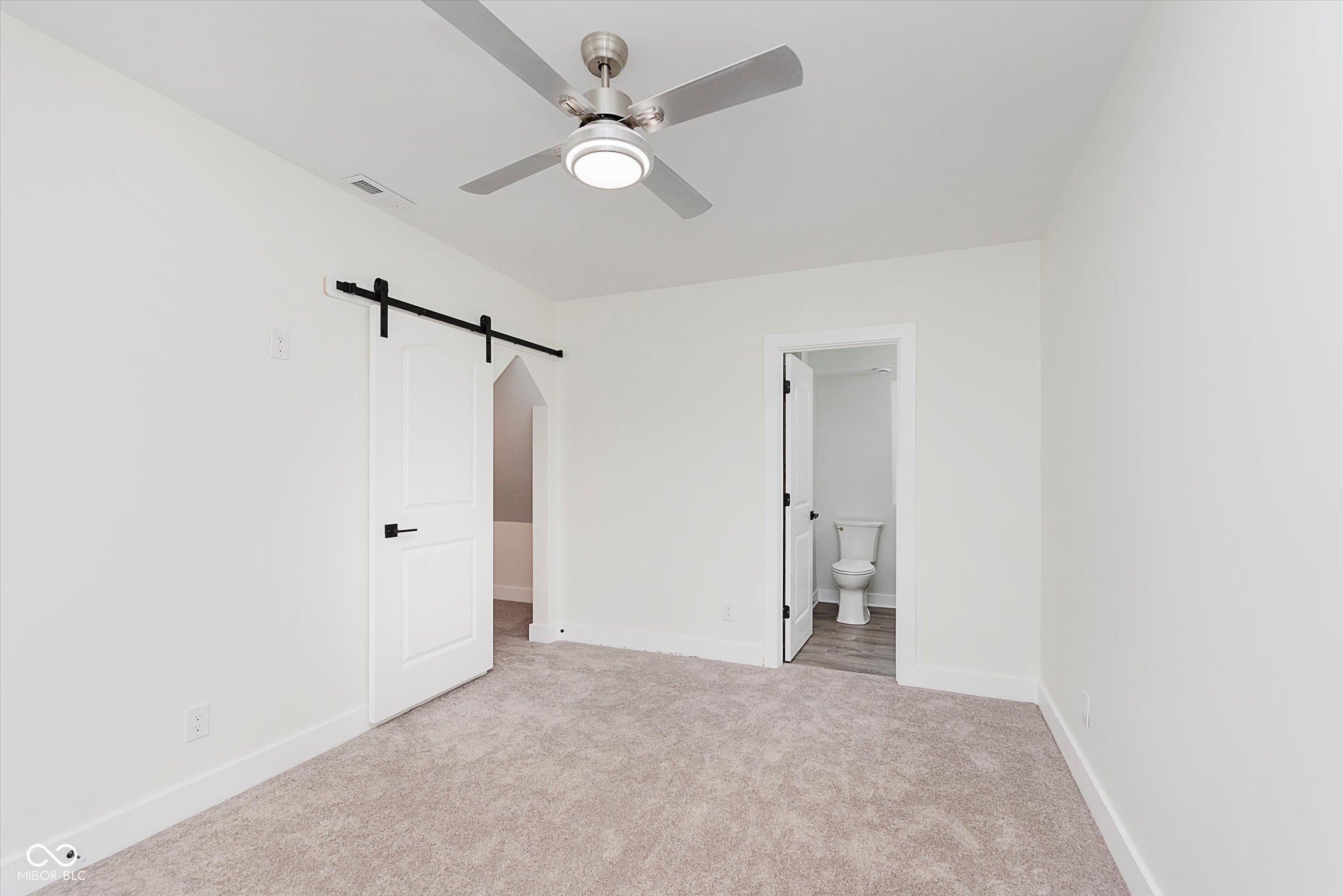 2302 South Pennsylvania Street Indianapolis, IN 46225 - Photo 26 of 41