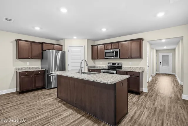 $263,500 | 6456 Eastland Circle, Biloxi, MS 39532