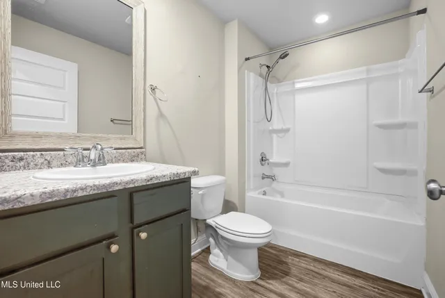 $263,500 | 6456 Eastland Circle, Biloxi, MS 39532