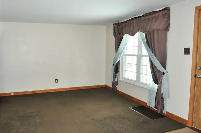 $185,000 | 336 Glencoe Drive, West Mifflin, PA 15122