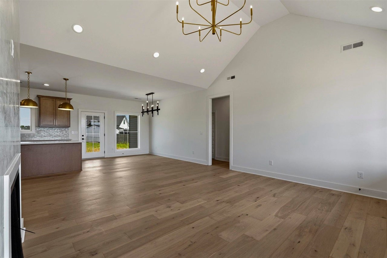 180 Karen Simpson Road Alvaton, KY 42122 - Photo 3 of 27 Gallery Image 3