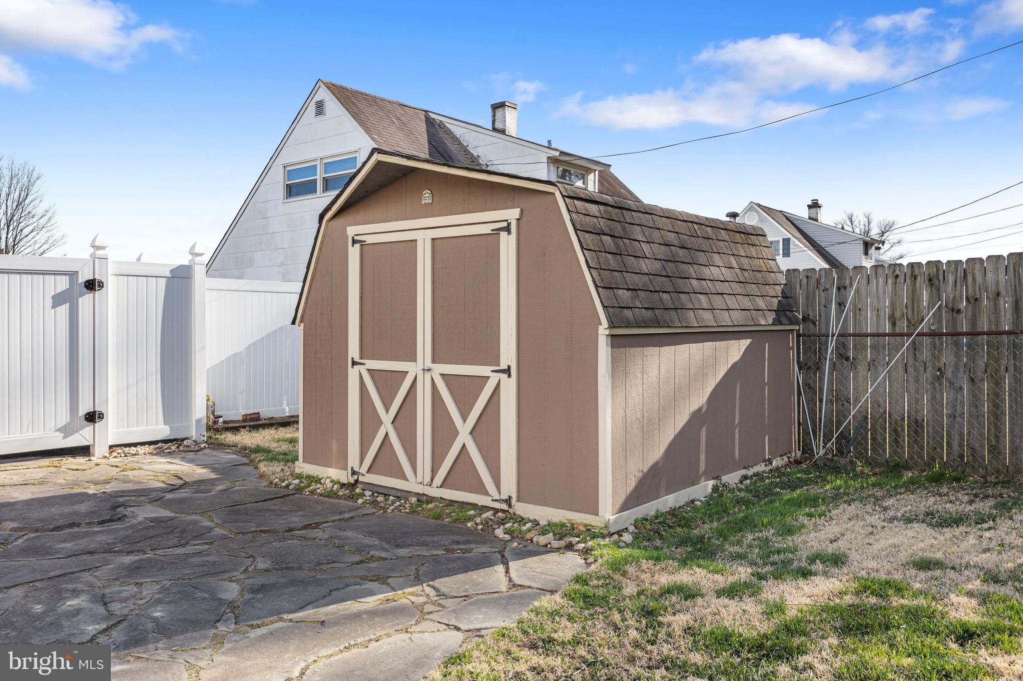 115 Hedge Road Levittown, PA 19056 - Photo 29 of 29 Gallery Image 29