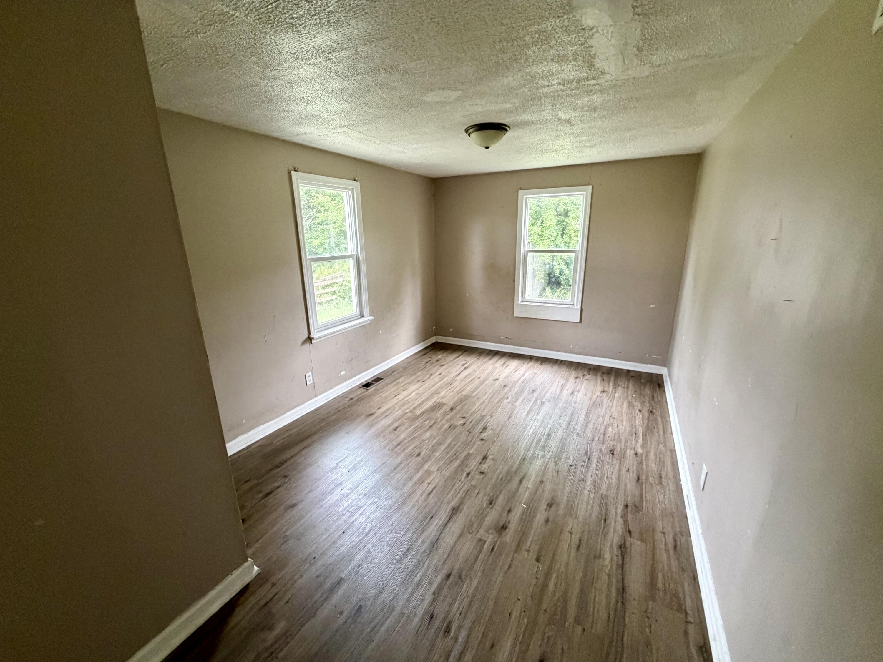 1916 Hayes Street Gary, IN 46404 - Photo 9 of 20 3000x2250