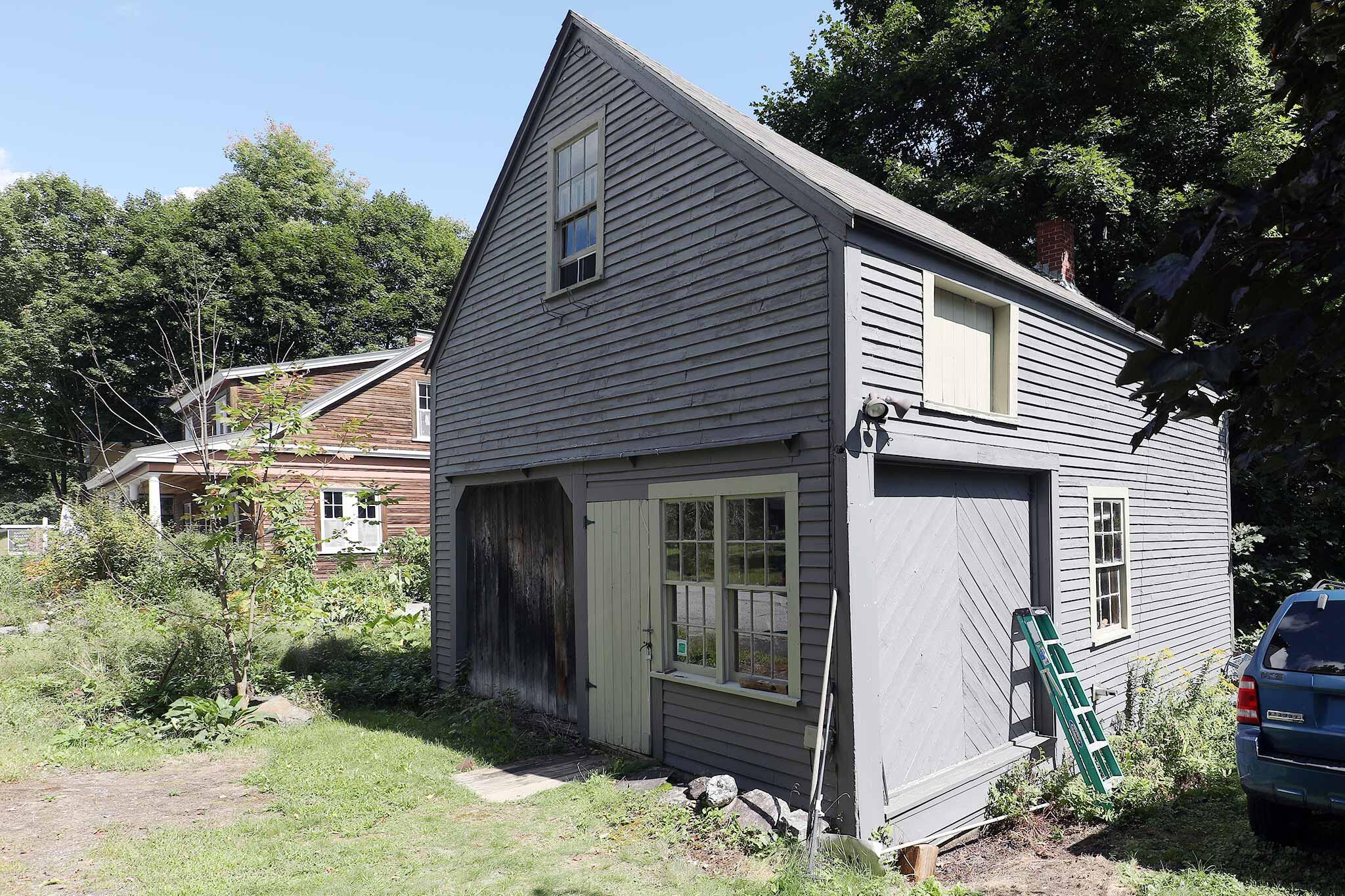 16 Warren Street Hallowell, ME 04347 - Photo 9 of 31 6
