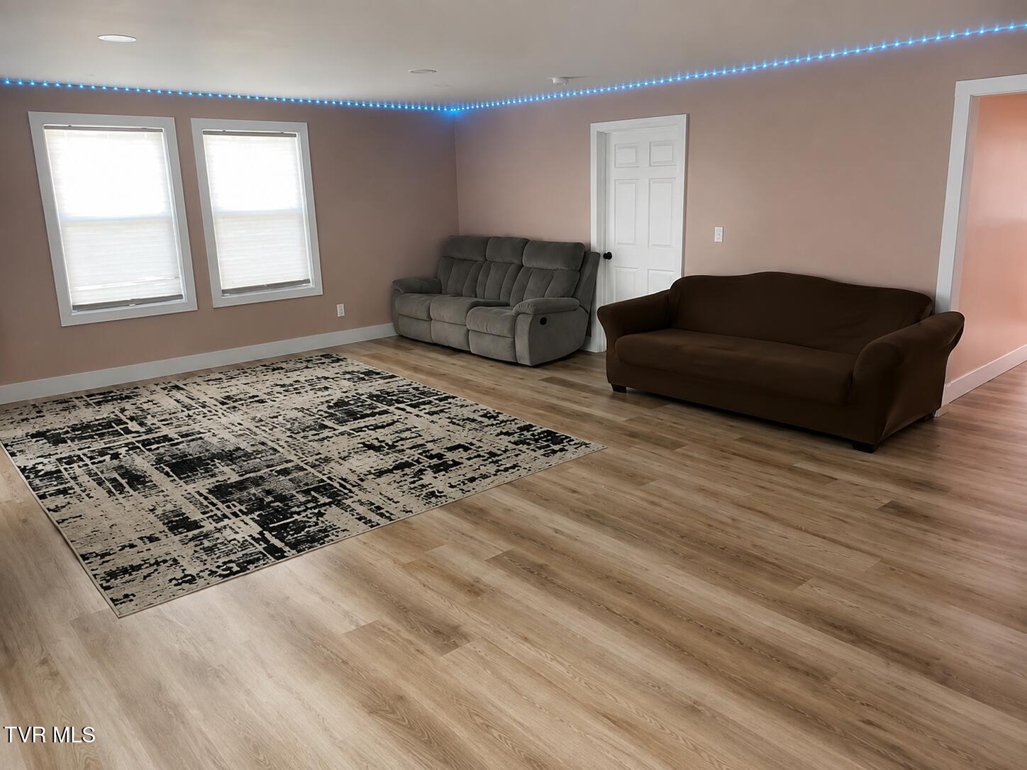 2052 Fairview Road Morristown, TN 37814 - Photo 9 of 16 living area