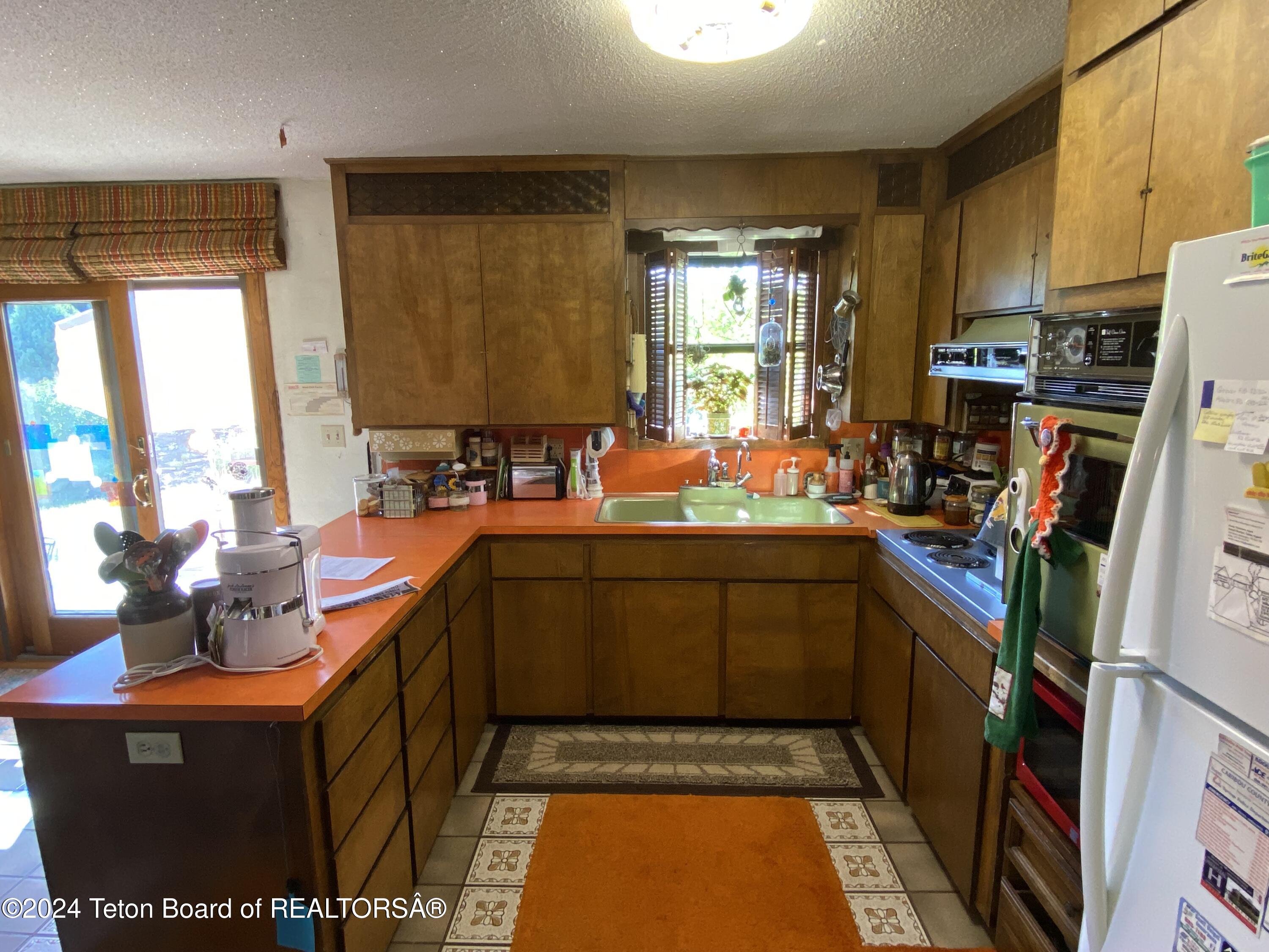 2406 Smokey Canyon Road Wayan, ID 83285 - Photo 28 of 39 IMG_3380