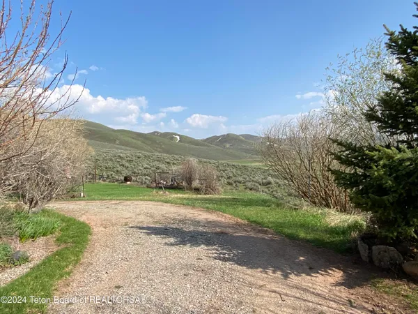 $549,000 | 2406 Smokey Canyon Road, Wayan, ID 83285