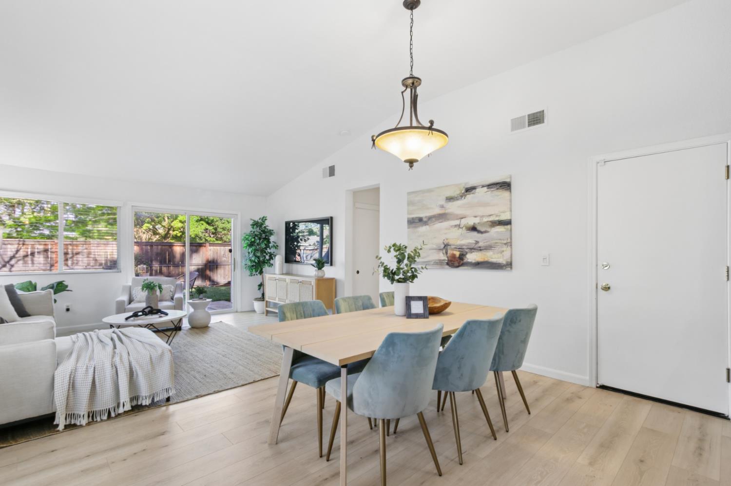 2345 Roualt Street Davis, CA 95618 - Photo 7 of 45