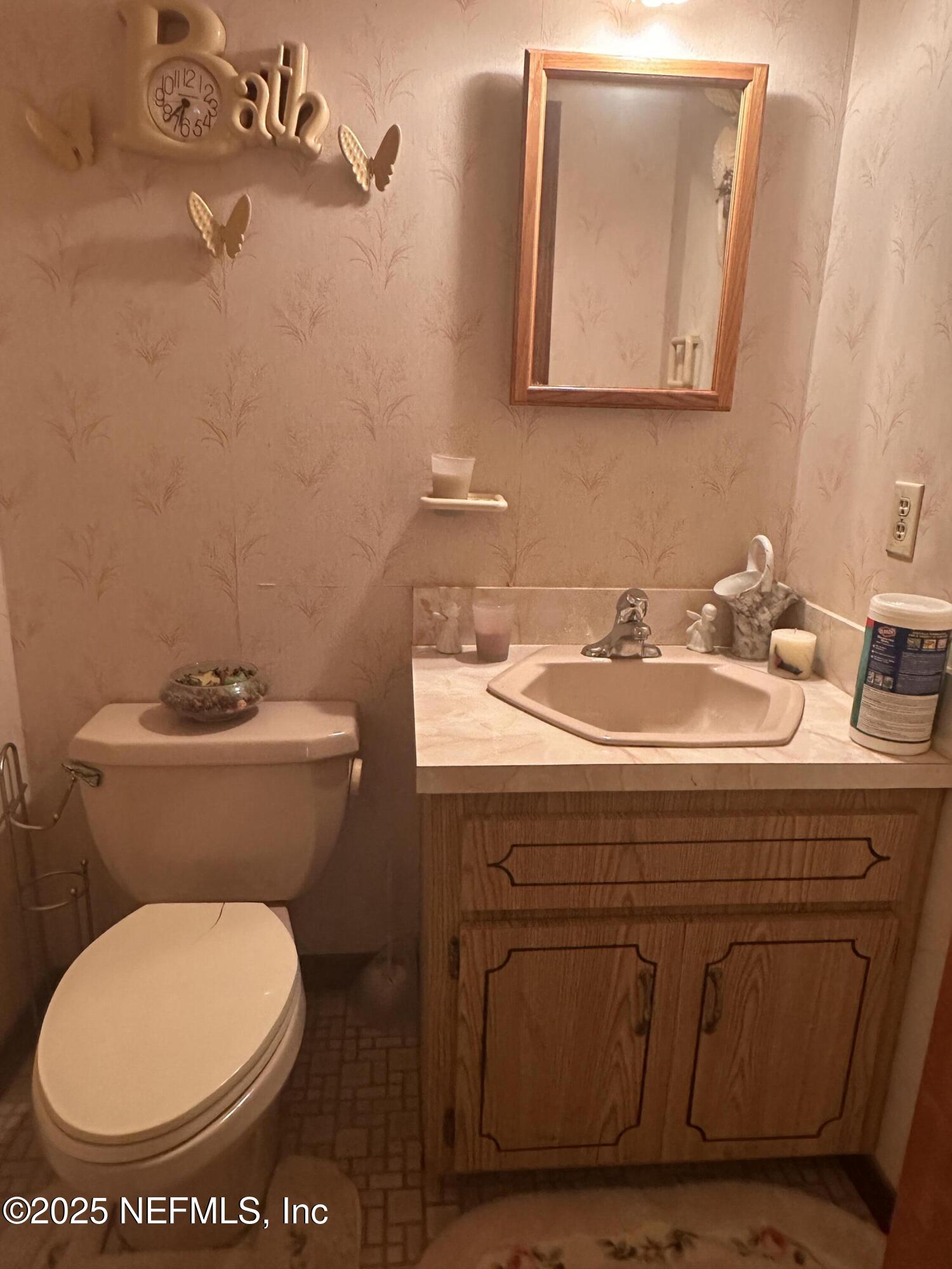 9181 Ribault Avenue Jacksonville, FL 32208 - Photo 14 of 25 Half Bath