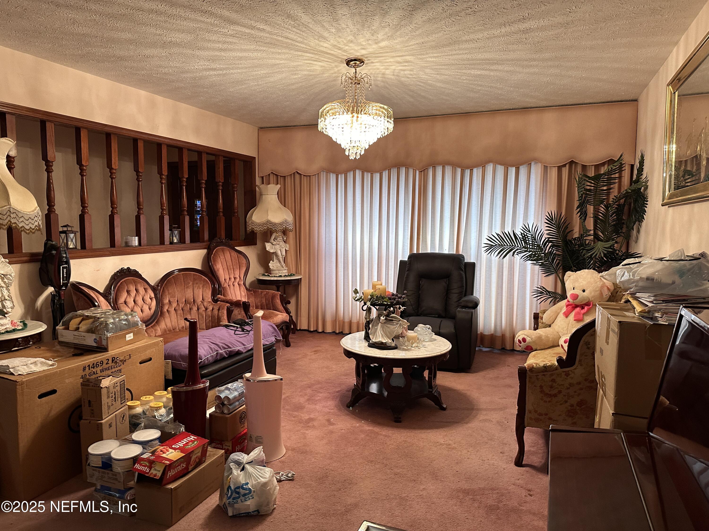 9181 Ribault Avenue Jacksonville, FL 32208 - Photo 6 of 25 Dining Room