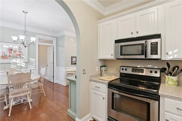 $559,900 | 420 Holly Street, St. Simons Island, GA 31522