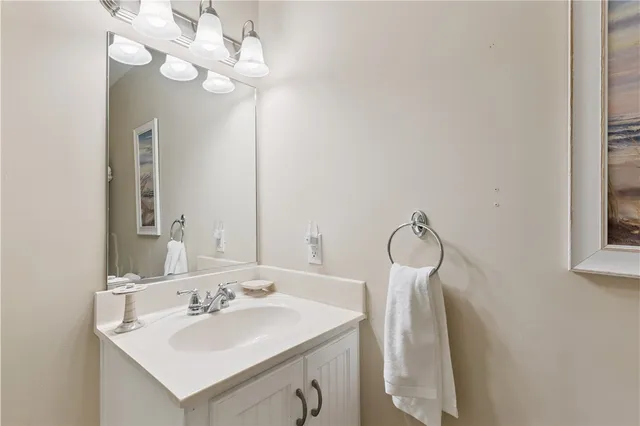 $559,900 | 420 Holly Street, St. Simons Island, GA 31522