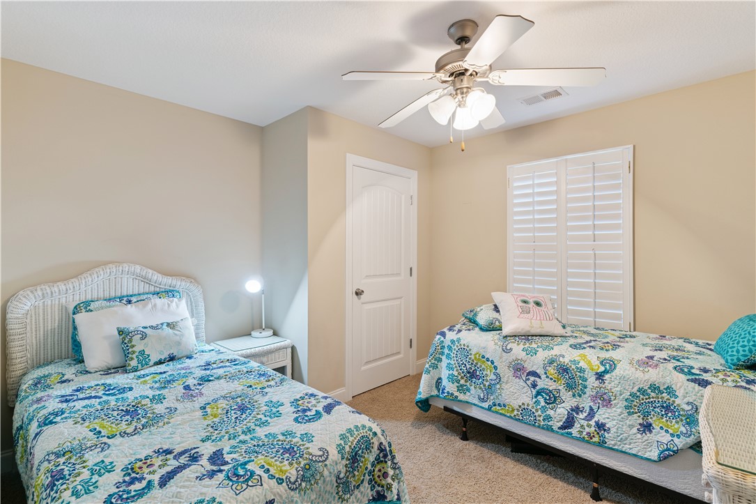 420 Holly Street St. Simons Island, GA 31522 - Photo 22 of 26 GUEST BEDROOM #2 UP