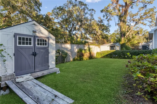 $559,900 | 420 Holly Street, St. Simons Island, GA 31522