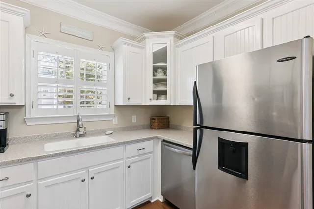 $559,900 | 420 Holly Street, St. Simons Island, GA 31522