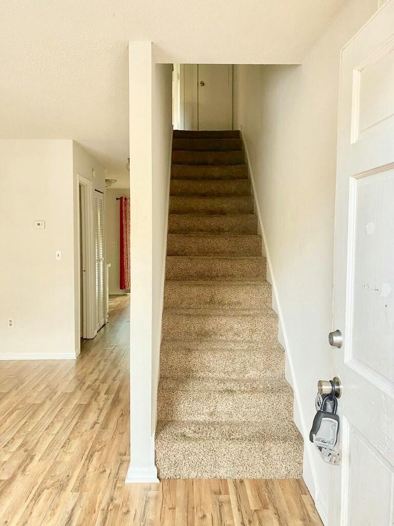907 Royal Tern Lane, Unit D Mount Pleasant, SC 29464 - Photo 2 of 21 tempImageYvAS8e