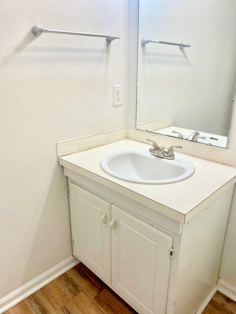907 Royal Tern Lane, Unit D Mount Pleasant, SC 29464 - Photo 7 of 21 tempImageNplLlb