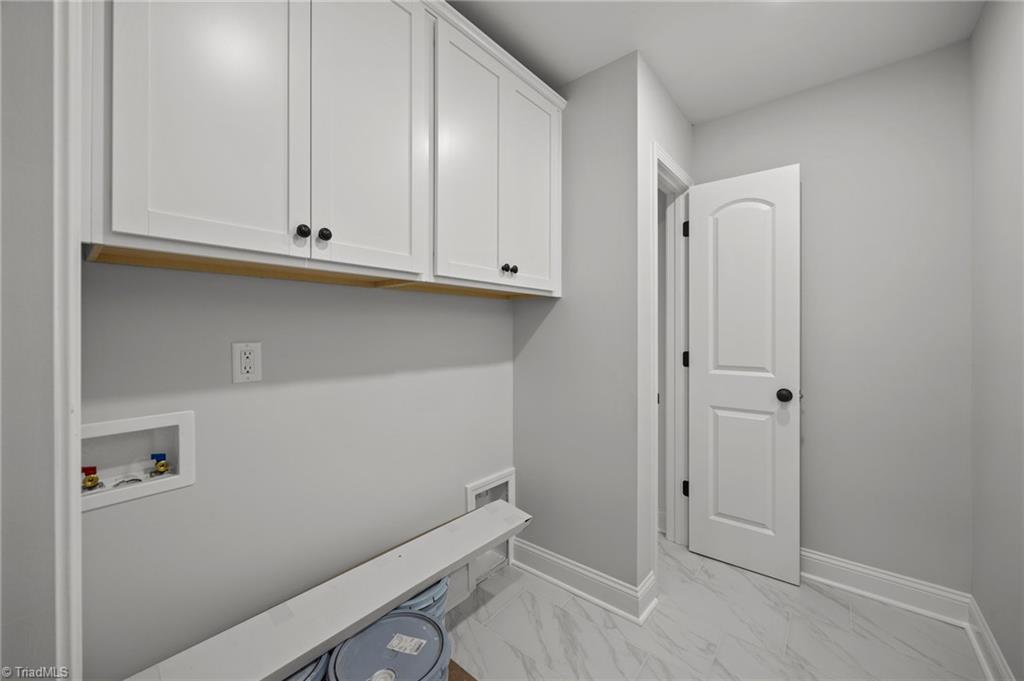 2492 Price Road Eden, NC 27288 - Photo 12 of 44 Gallery Image 12