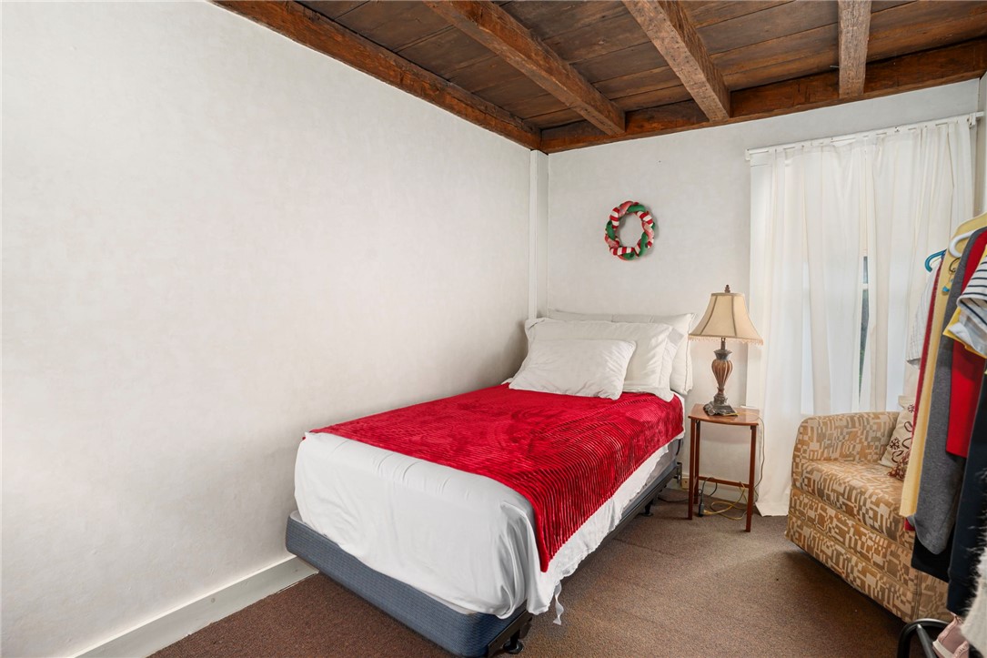 1515 S Road East Greenwich, RI 02818 - Photo 18 of 37