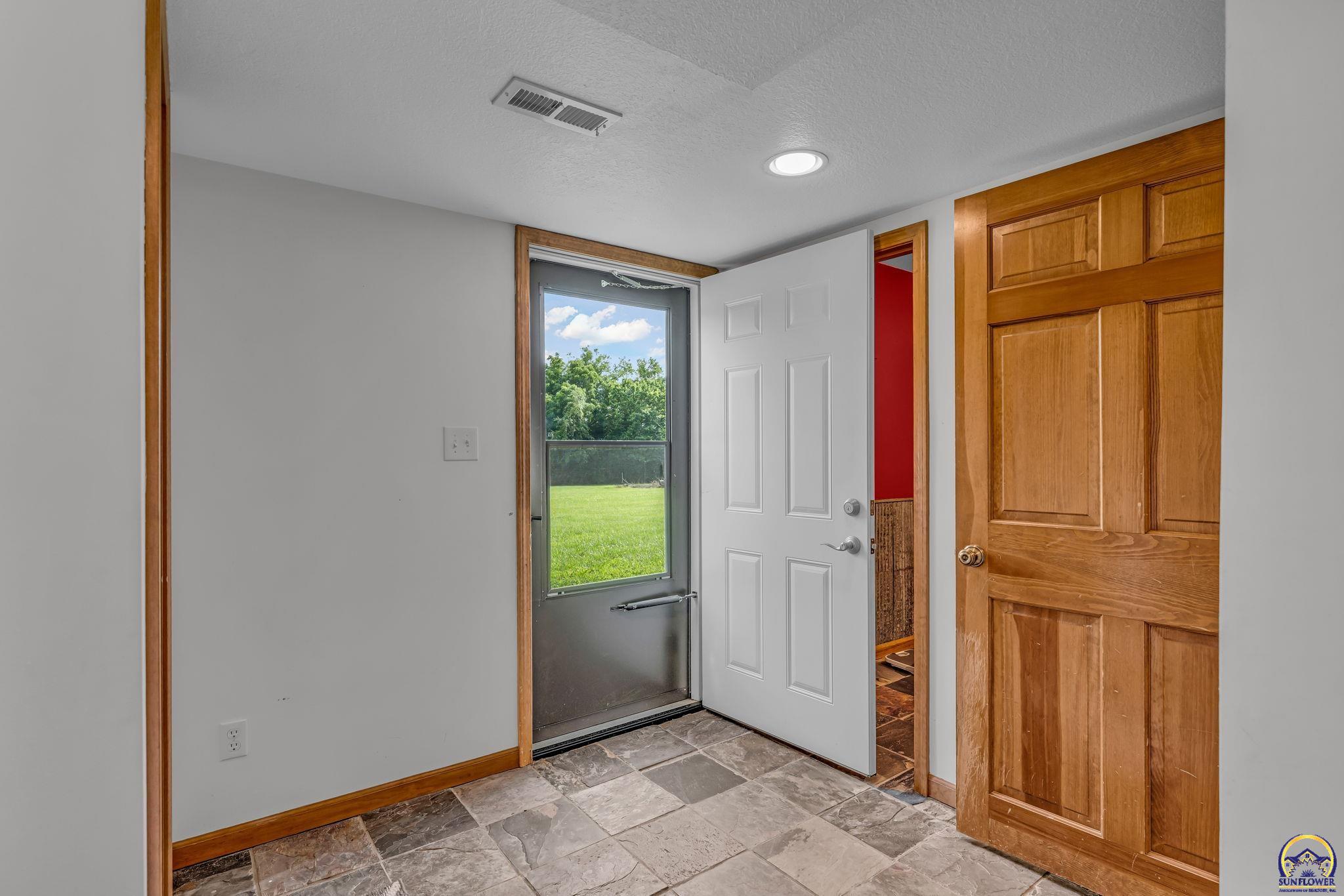 8425 Northeast Marple Road Topeka, KS 66617 - Photo 30 of 46