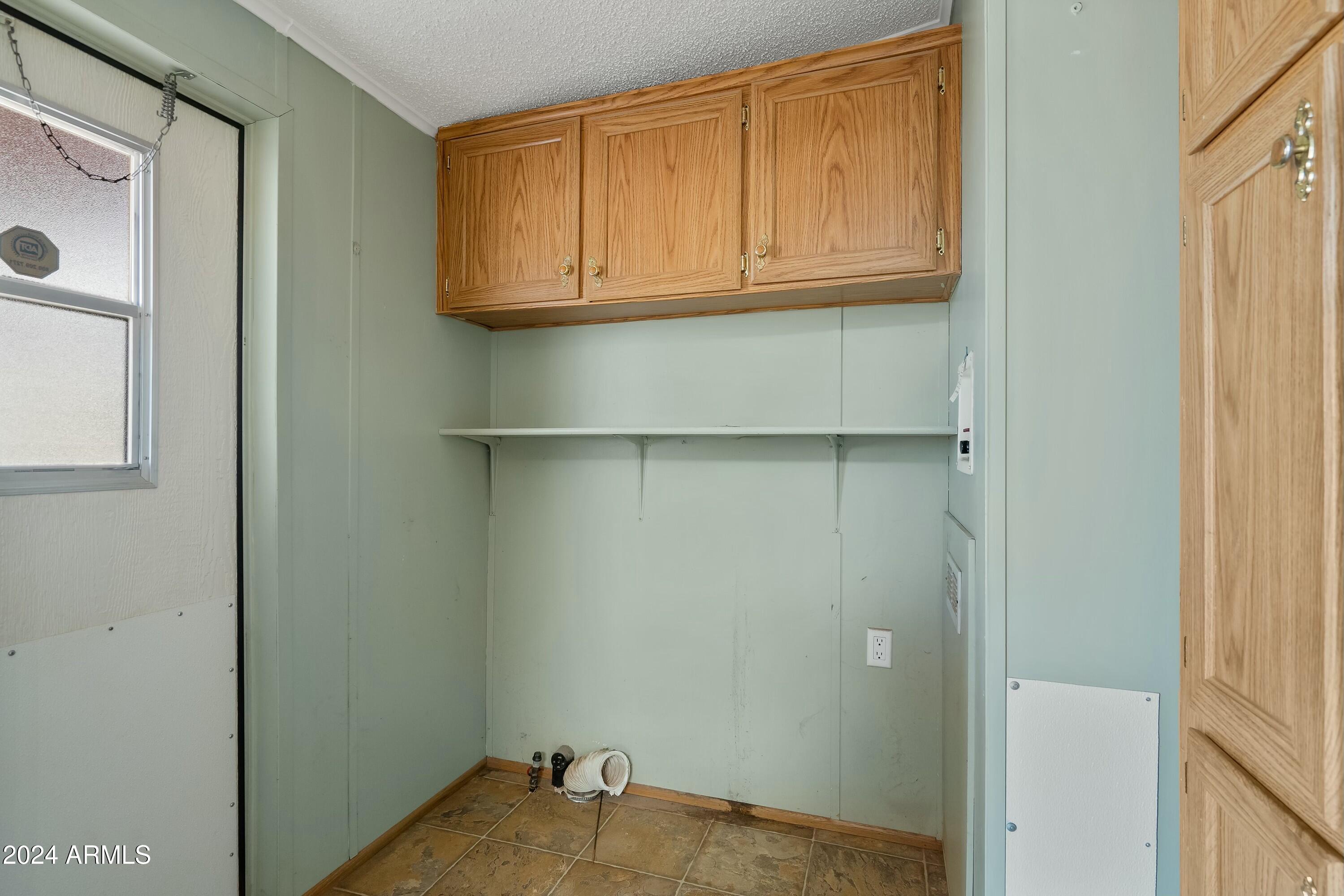 9771 East Rocking W Ranch Road Hereford, AZ 85615 - Photo 18 of 31 18 Interior