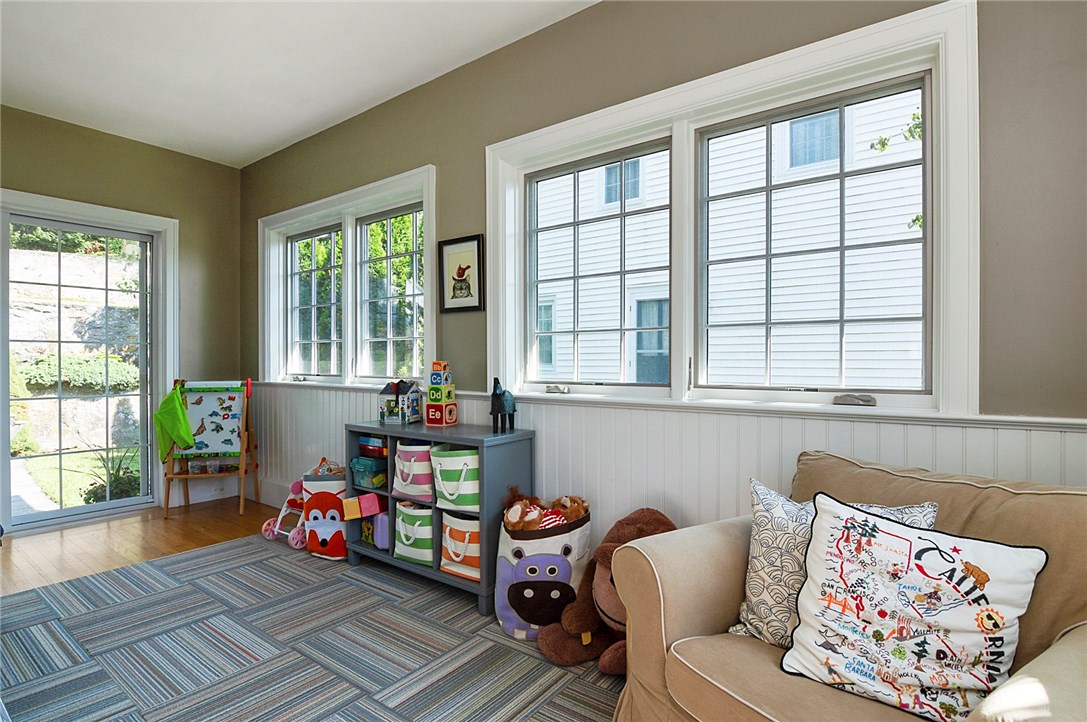 29 Spruce Street Westerly, RI 02891 - Photo 10 of 23 Gallery Image 10