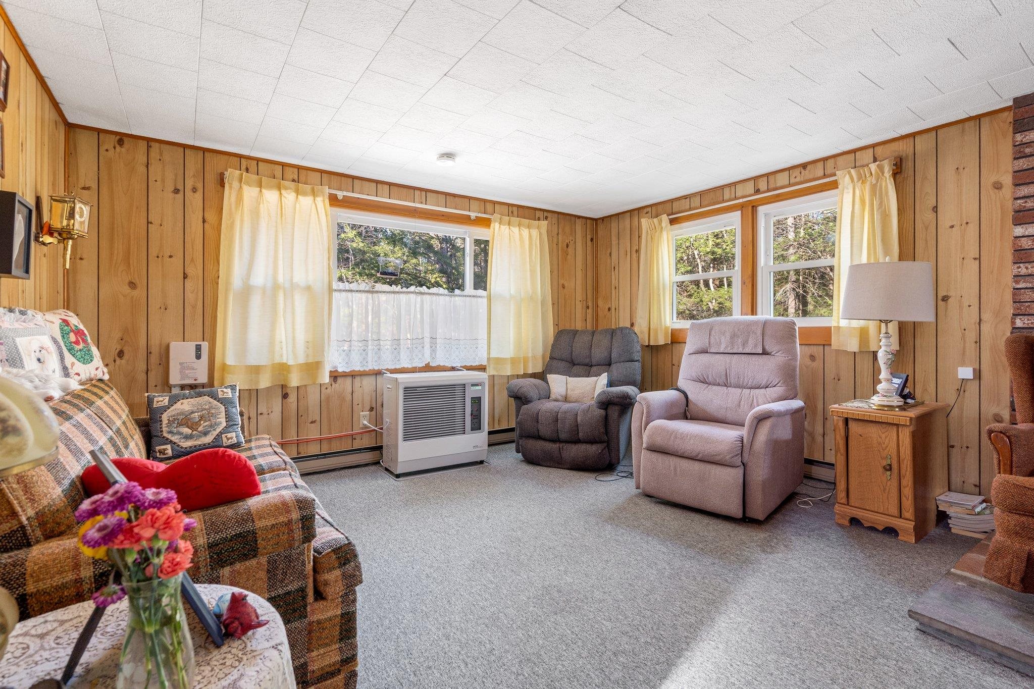 339 Beard Road Hillsborough, NH 03244 - Photo 15 of 41 Gallery Image 15