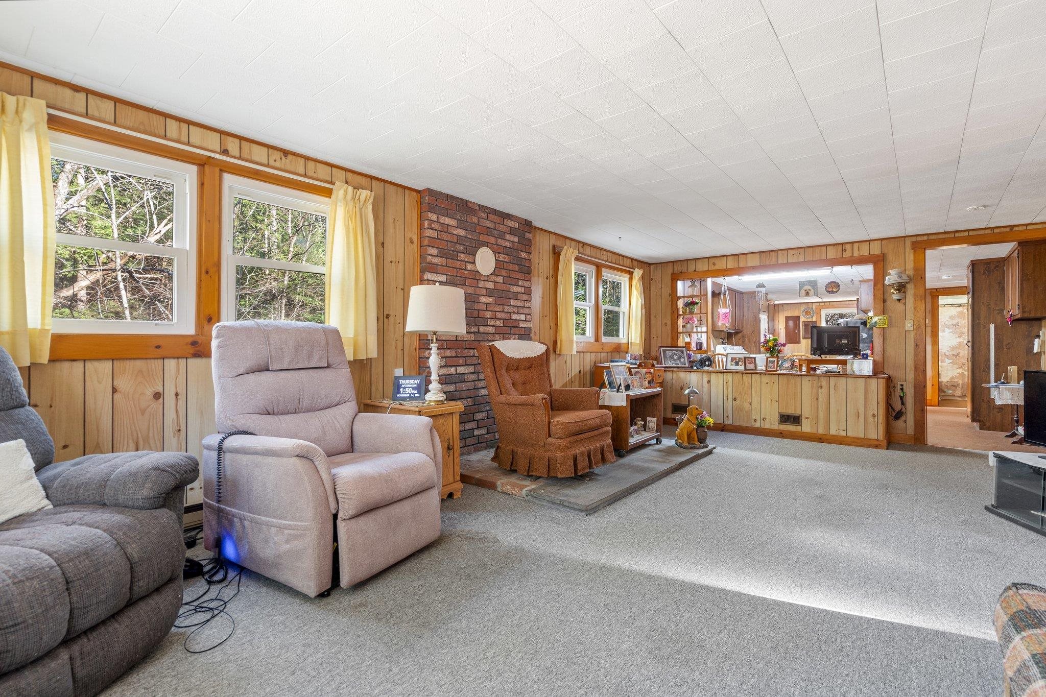 339 Beard Road Hillsborough, NH 03244 - Photo 17 of 41 Gallery Image 17
