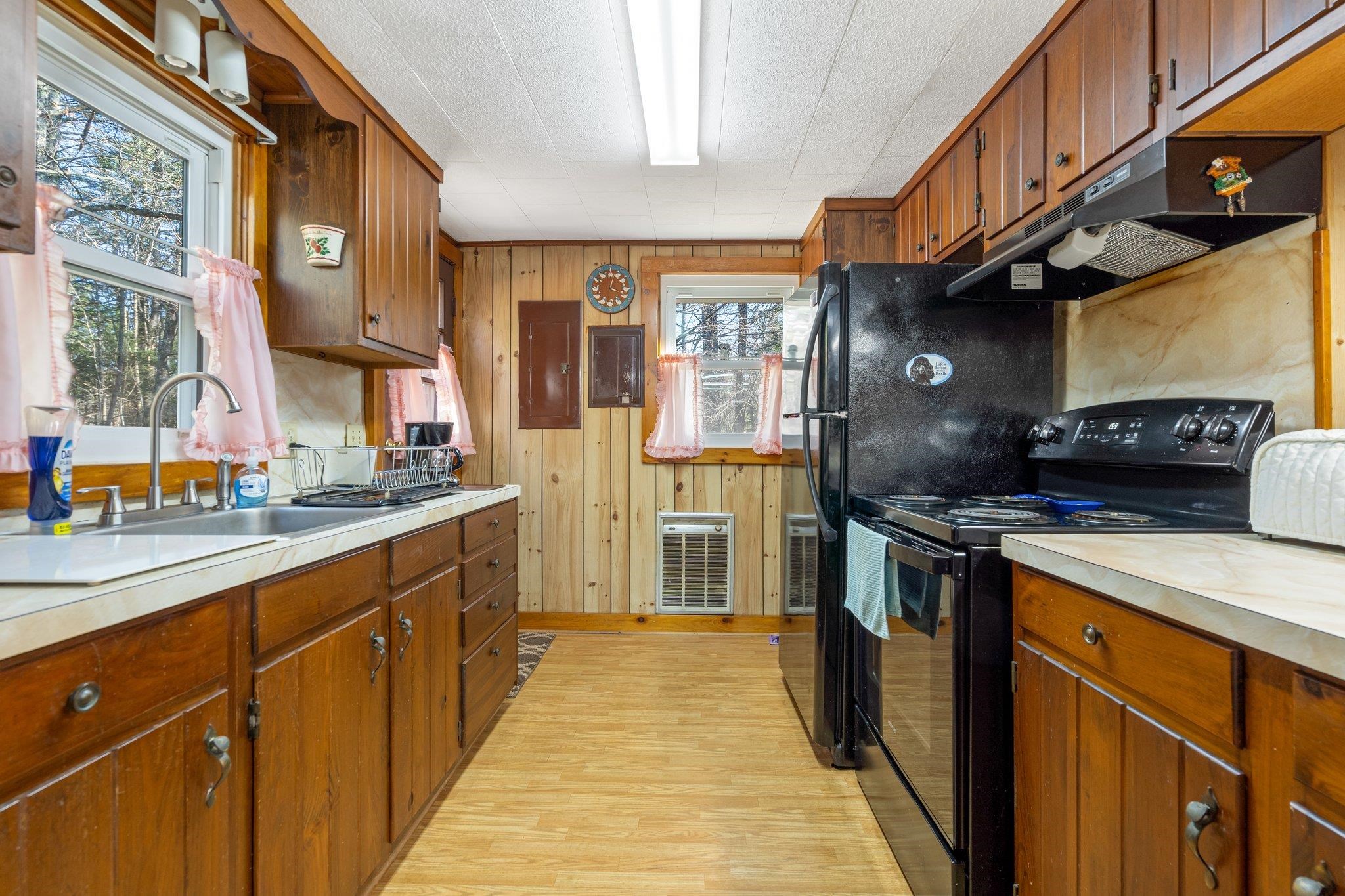 339 Beard Road Hillsborough, NH 03244 - Photo 23 of 41 Gallery Image 23