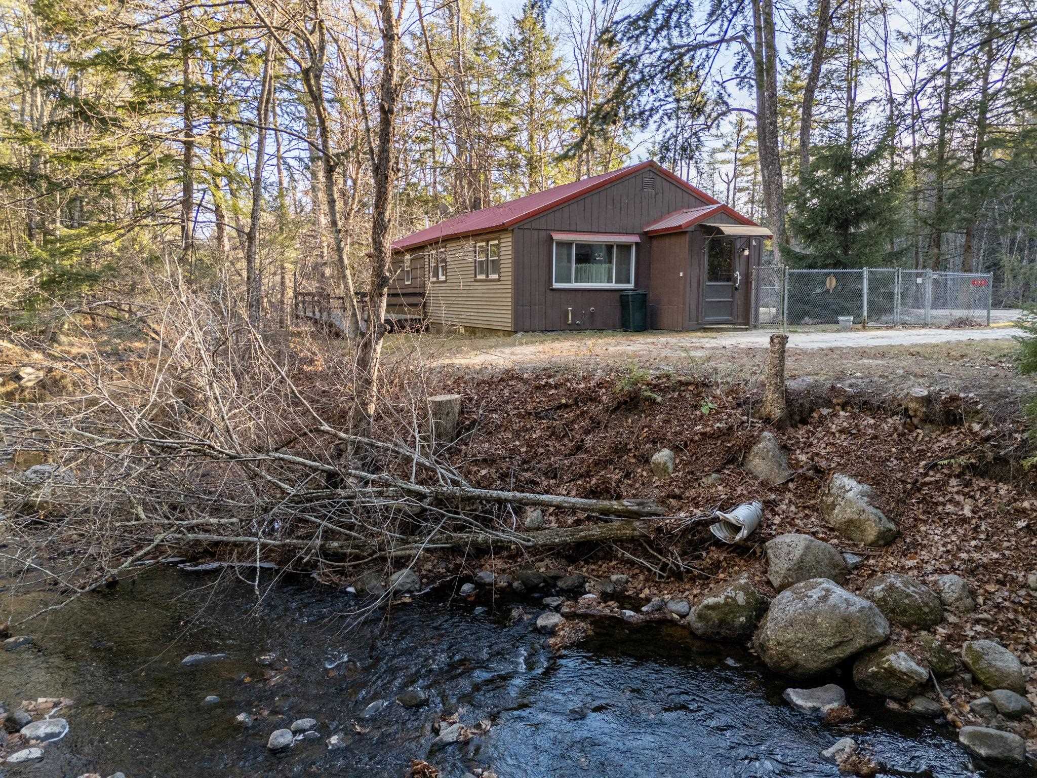 339 Beard Road Hillsborough, NH 03244 - Photo 5 of 41 Gallery Image 5