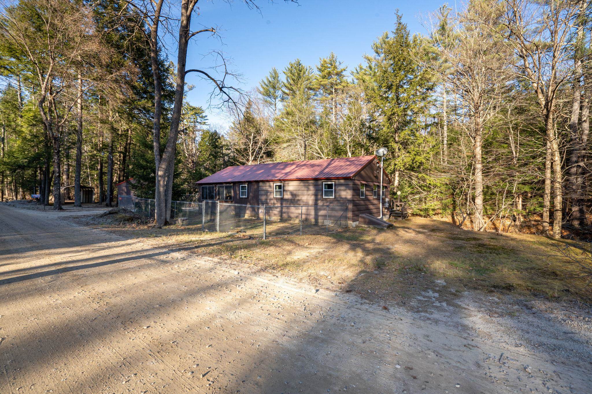 339 Beard Road Hillsborough, NH 03244 - Photo 7 of 41 Gallery Image 7