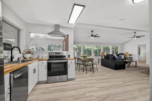 $469,900 | 4297 Edge Perry Road, Crestview, FL 32539