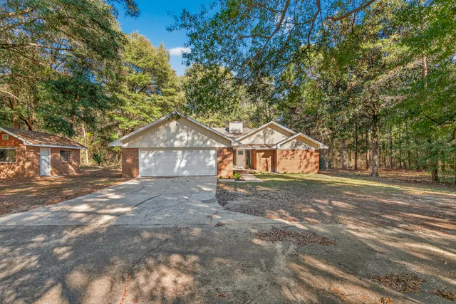 $469,900 | 4297 Edge Perry Road, Crestview, FL 32539