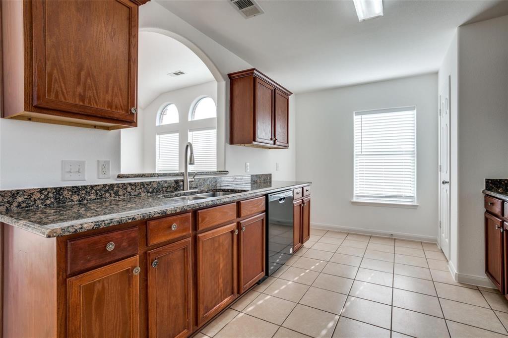 317 Meadow View Lane Anna, TX 75409 - Photo 10 of 25
