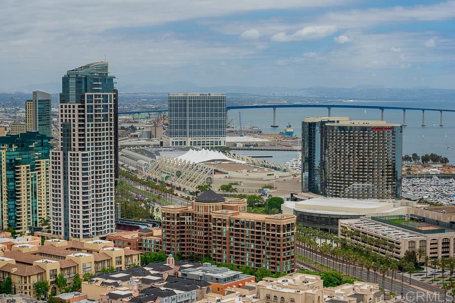 888 West E Street San Diego, CA 92101 - Photo 18 of 30 a view of buildings