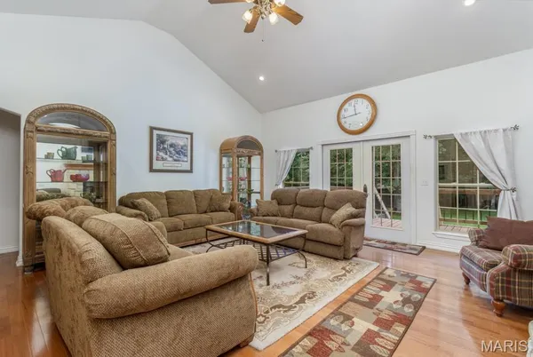 $638,900 | 24473 Remington Lane, Lebanon, MO 65536