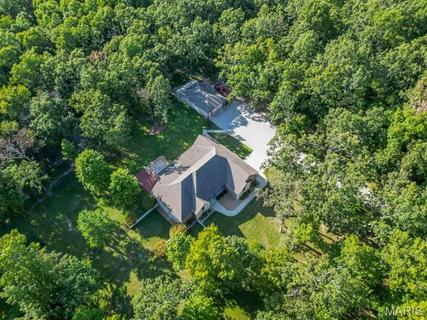 $638,900 | 24473 Remington Lane, Lebanon, MO 65536