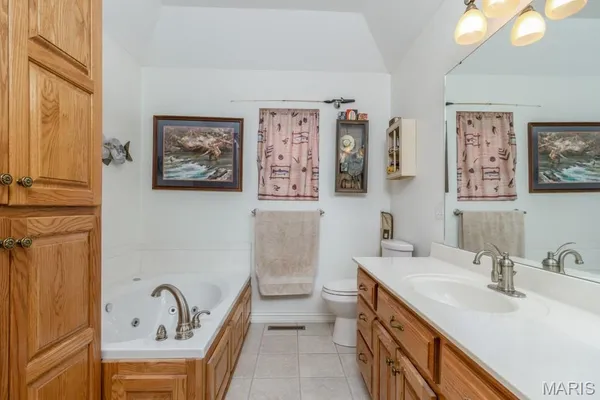 $638,900 | 24473 Remington Lane, Lebanon, MO 65536