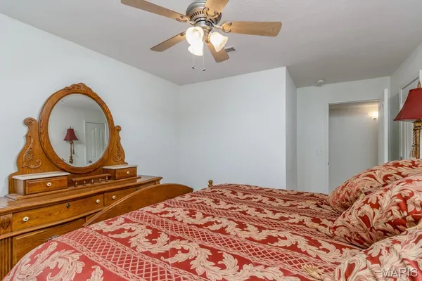 $638,900 | 24473 Remington Lane, Lebanon, MO 65536