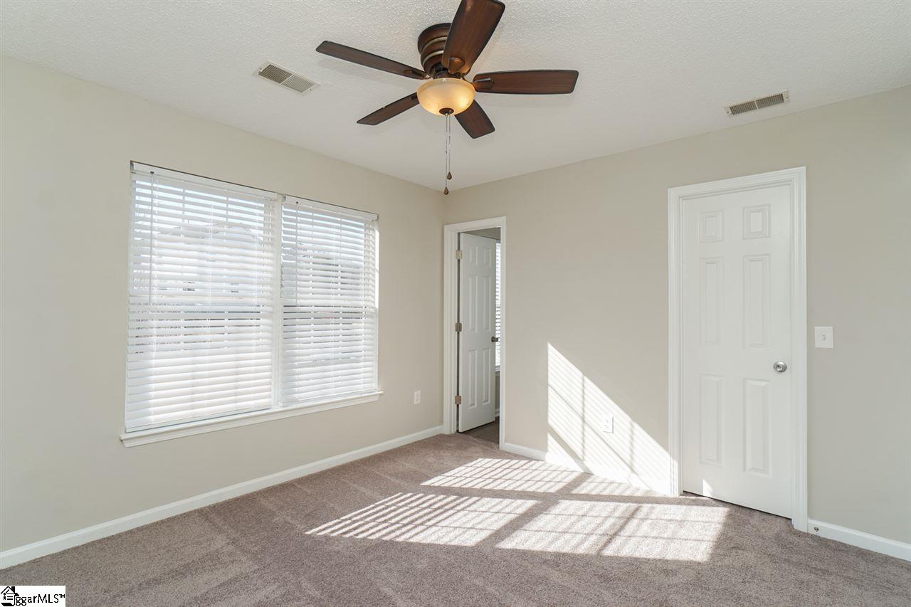 203 Hampton Ridge Drive Greer, SC 29651 - Photo 16 of 26 Gallery Image 16