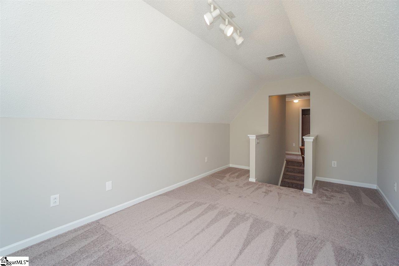 203 Hampton Ridge Drive Greer, SC 29651 - Photo 22 of 26 Gallery Image 22