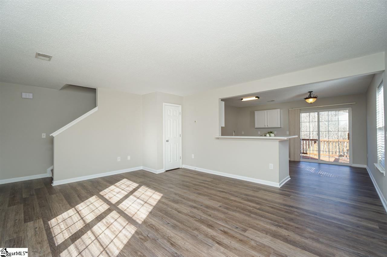 203 Hampton Ridge Drive Greer, SC 29651 - Photo 5 of 26 Gallery Image 5