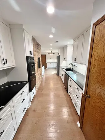 $3,250 | 411 High Brook Drive, Richardson, TX 75080