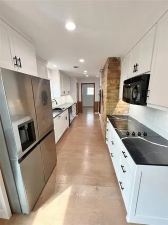 $3,250 | 411 High Brook Drive, Richardson, TX 75080