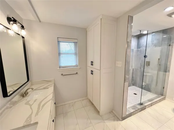 $3,250 | 411 High Brook Drive, Richardson, TX 75080