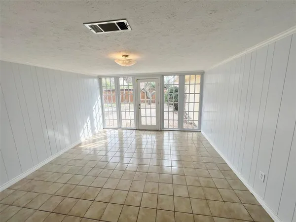 $3,250 | 411 High Brook Drive, Richardson, TX 75080