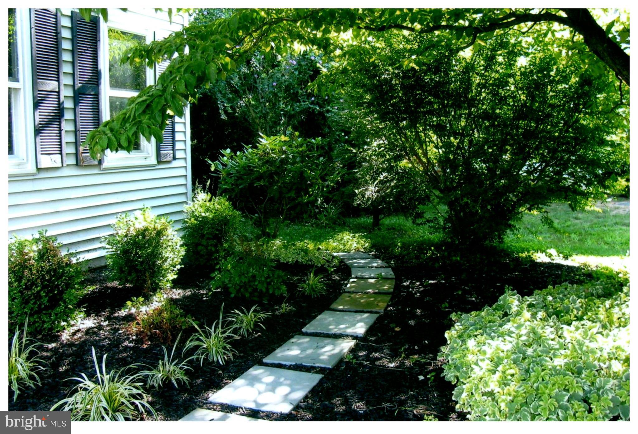 36 Walters Road Glen Mills, PA 19342 - Photo 3 of 66 Gallery Image 3
